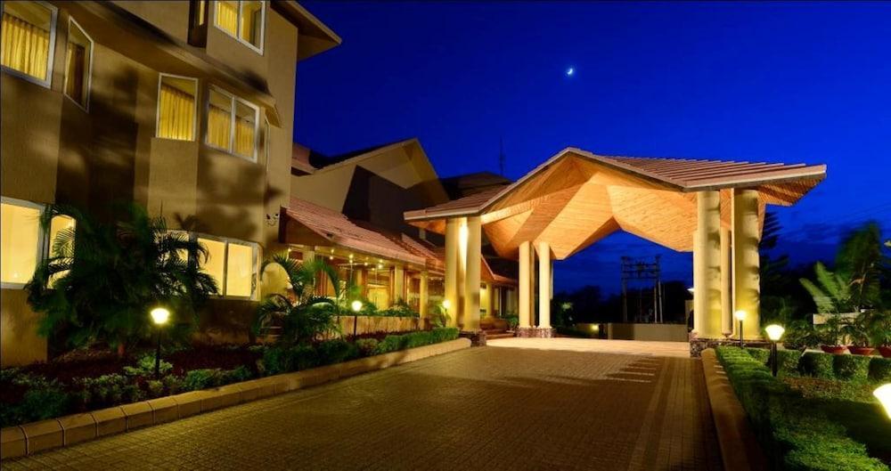 The Chariot Resort & Spa Puri Dış mekan fotoğraf